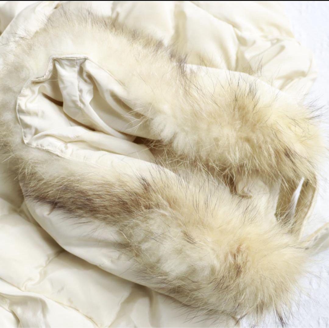 MaxMaraマックスマーラ　ダウンジャケット　コート　アイボリー　フード脱着可