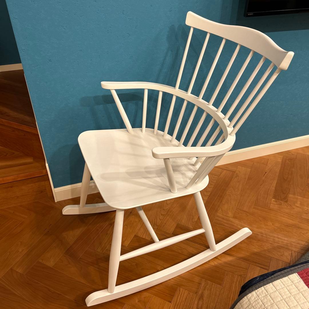 FDBモブラー デンマークデザイン J52G ロッキングチェア ホワイト ①