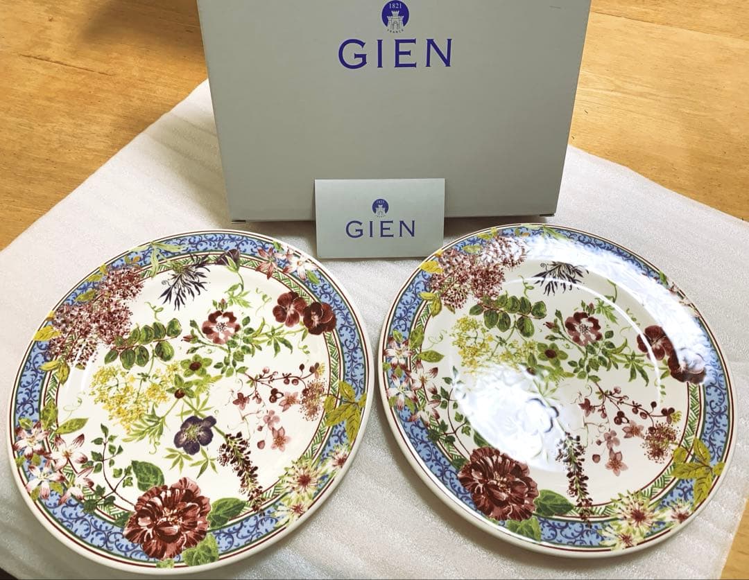 Gien 花柄皿 2枚セット 約22cm