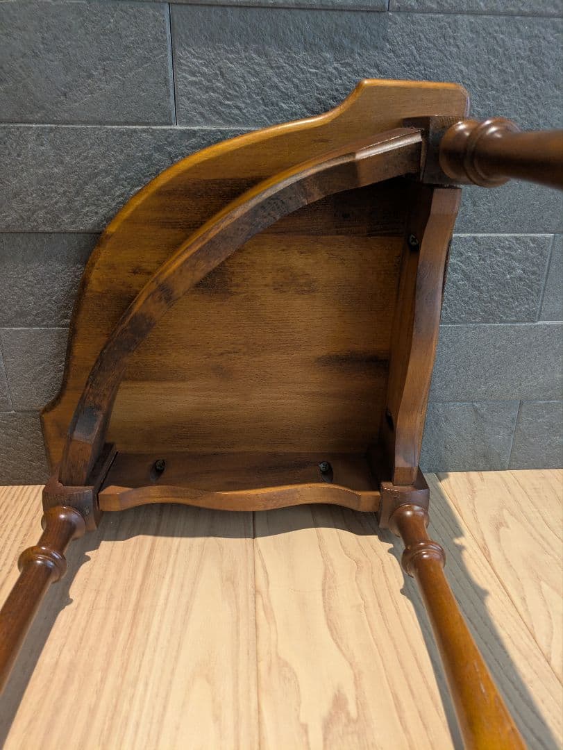 【オールドカリモク】コロニアル サイドテーブル アンティーク 木製家具 飾り棚