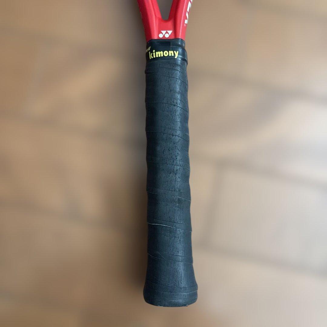 Yonex VCORE 100 テニスラケット