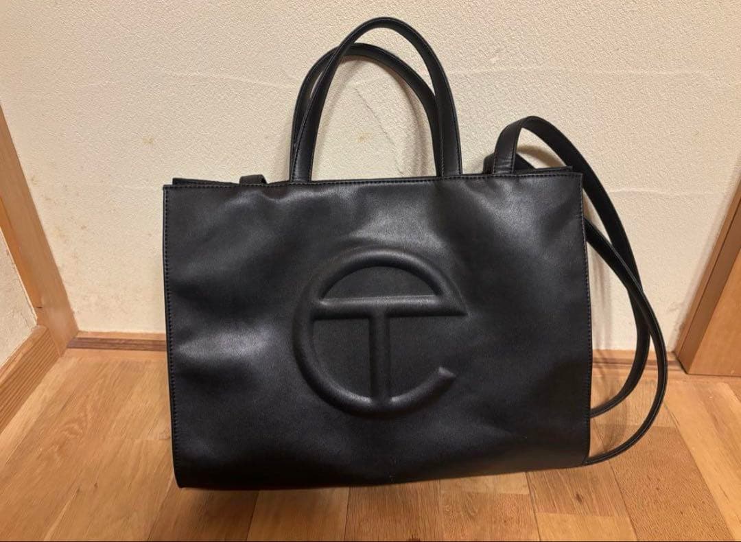 テルファー バッグ M Telfar 黒 takato着用