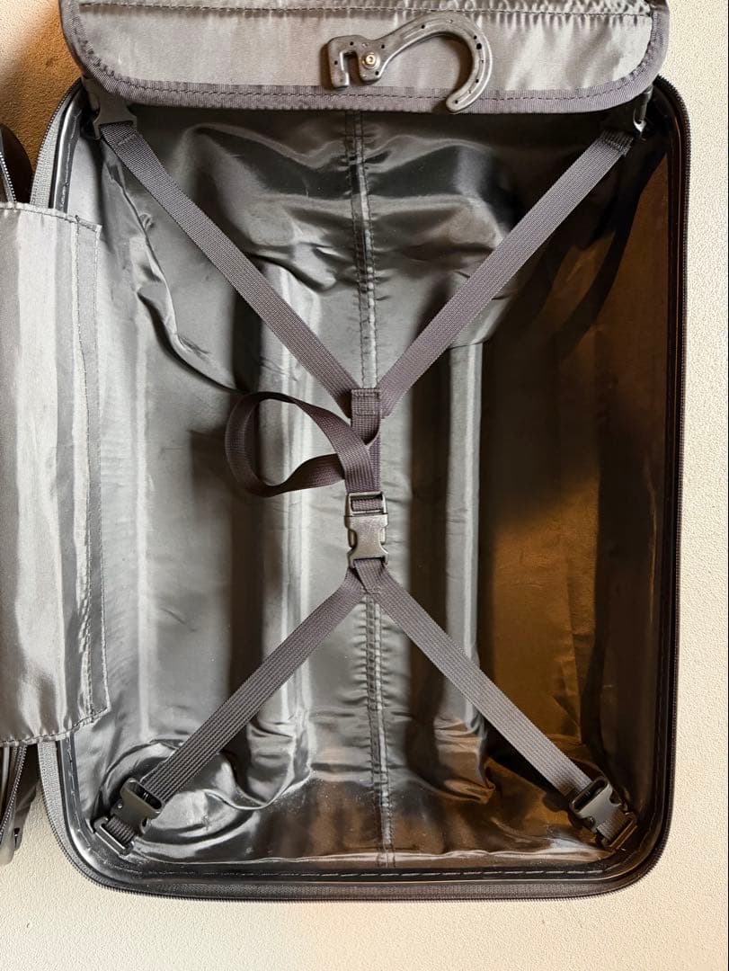 ブリーフィング　スーツケース　H37