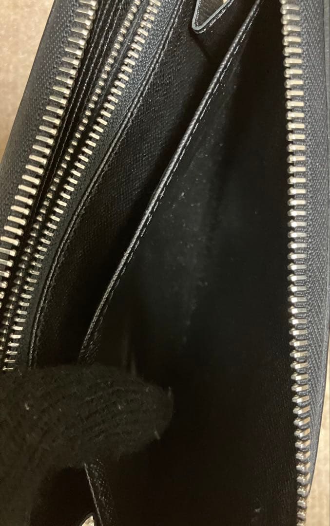 LOUIS VUITTON エピ長財布
