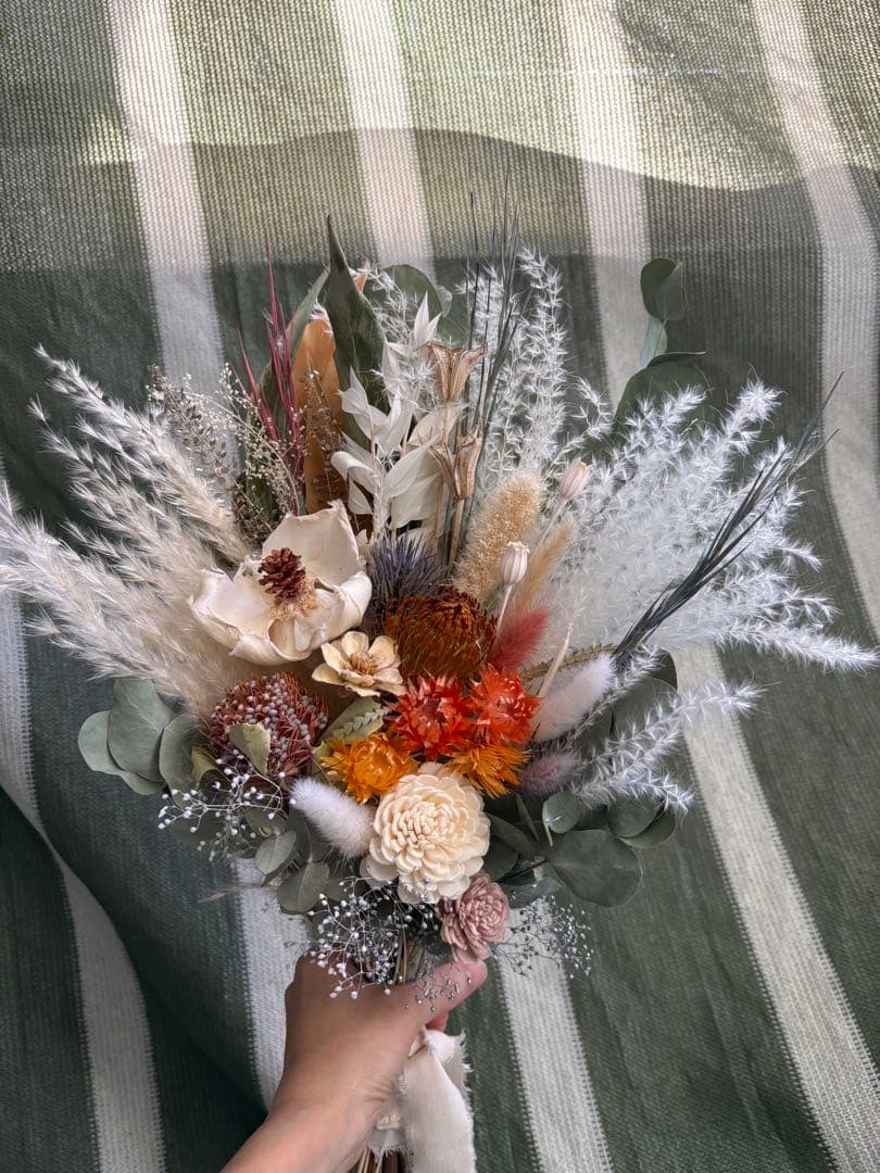 華やかブーケ　ドライフラワーブーケ　ウエディングブーケ