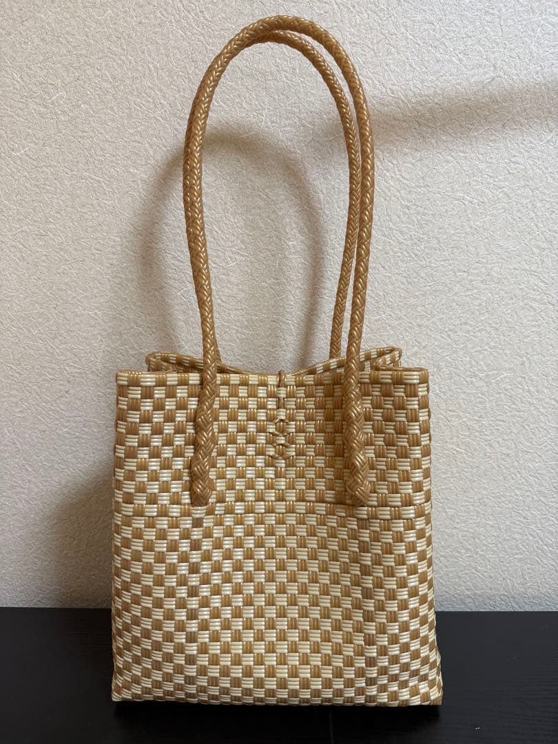 MEKEARISA メケアリ Gummy Bag グミバッグ Mサイズ