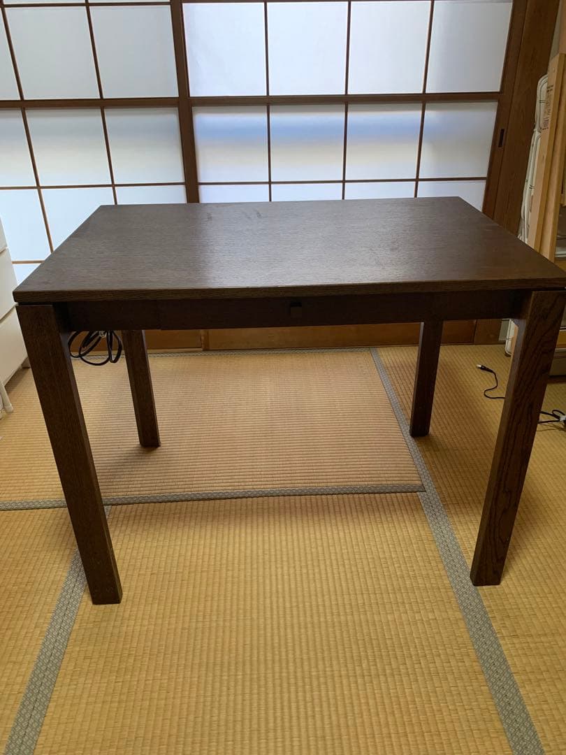 カリモクデスク　引き出し、コンセント付き
