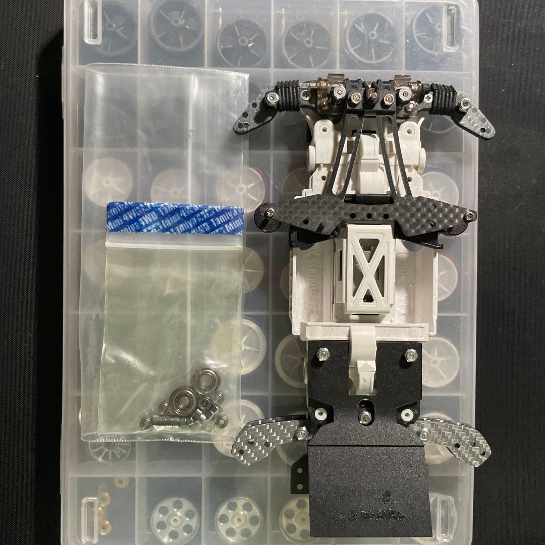 ミニ四駆 完成品 ホイールセット 収納ケース付き 純正品