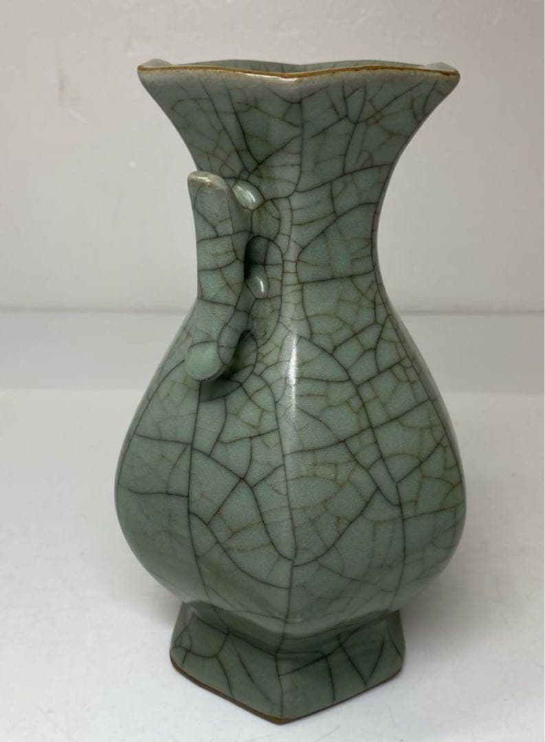 国古窯　哥窯青磁ヒビ焼　花瓶　高さ約18.4㎝