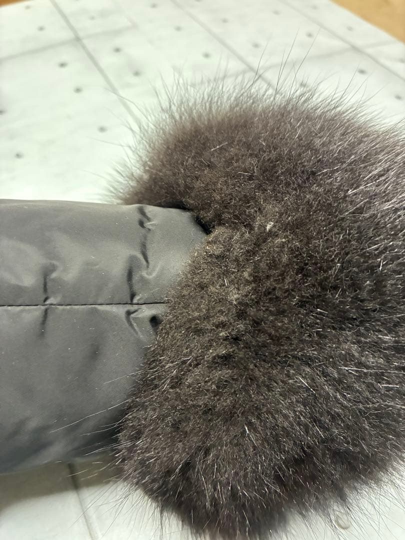 モンクレール EFFRAIE エフレ ファー付ダウン 黒 正規品