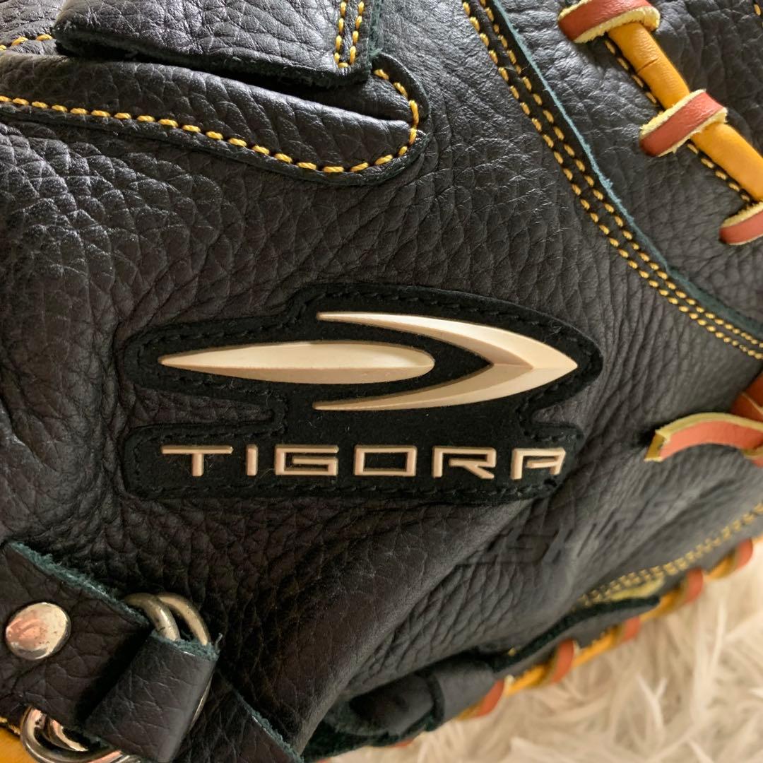 美品■TIGORA キャッチャーミット ブラック　黒　軟式用