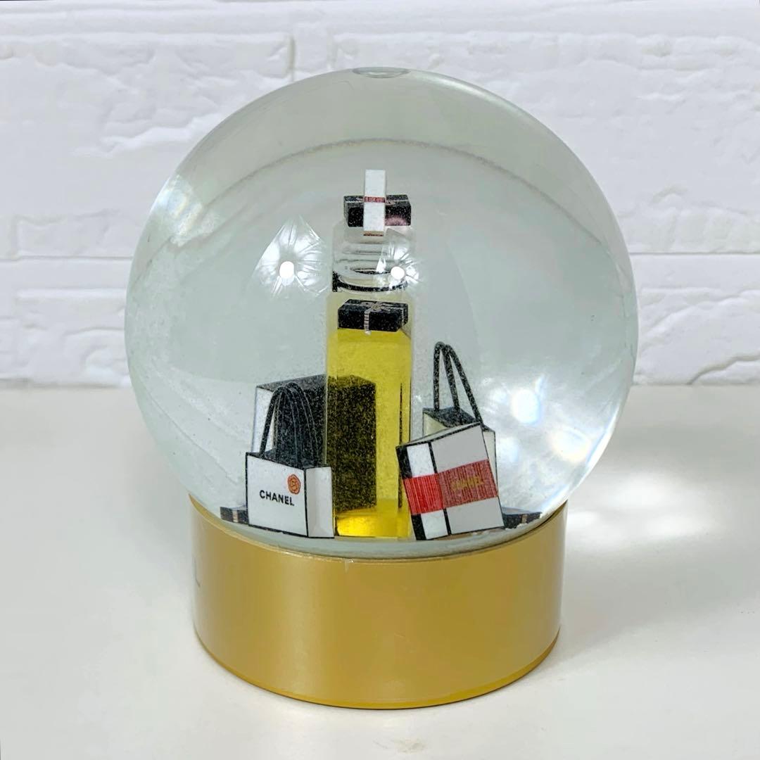 未使用品CHANELシャネル スノードーム 2021 ノベルティ ホリデー限定