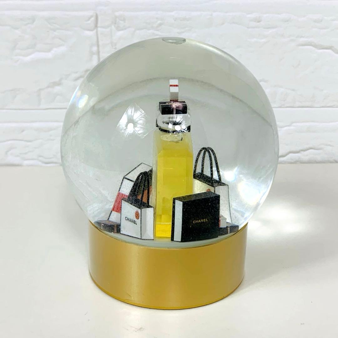未使用品CHANELシャネル スノードーム 2021 ノベルティ ホリデー限定