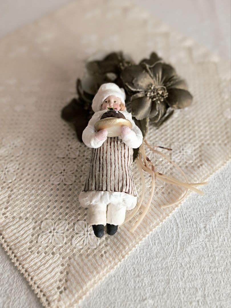 【まーちゃんさま】christmas doll ❀パティシエの女の子オーナメント