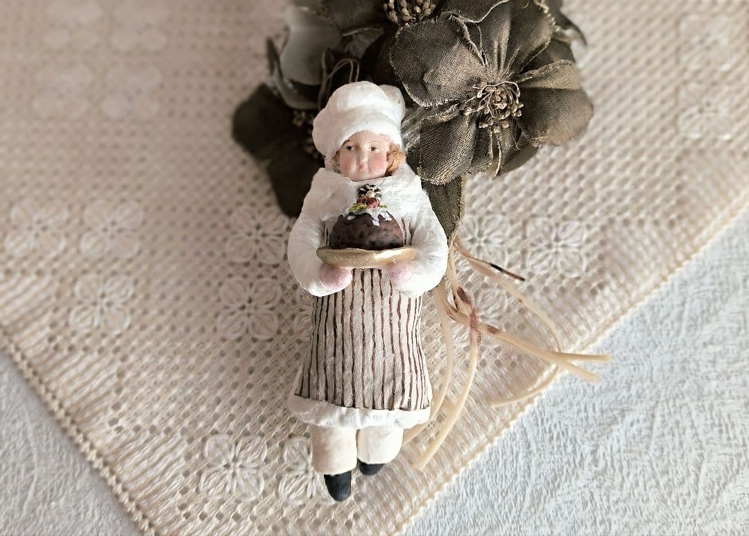 【まーちゃんさま】christmas doll ❀パティシエの女の子オーナメント