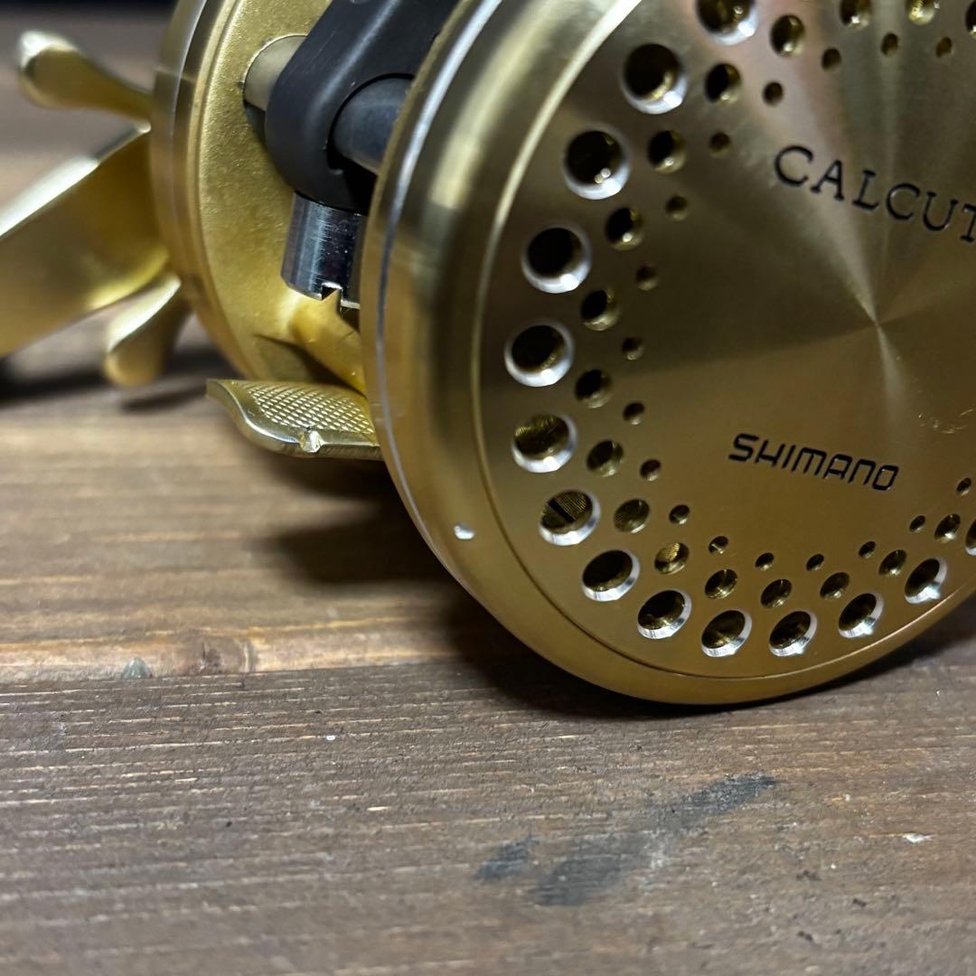 SHIMANO CALCUTTA カルカッタ 200XT