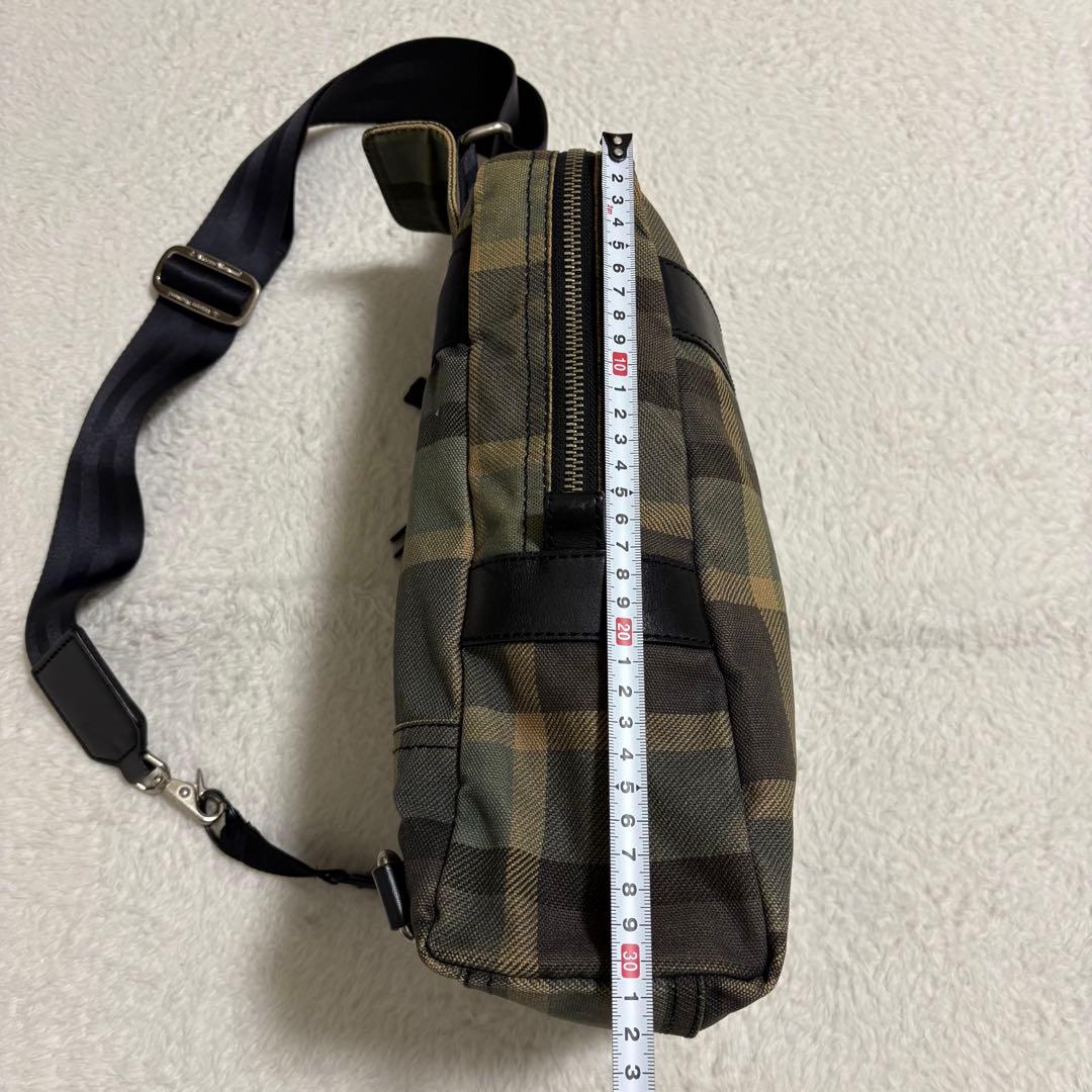 ヴィヴィアンウエストウッド キャンバス×レザー ワンショルダー ボディーバッグ