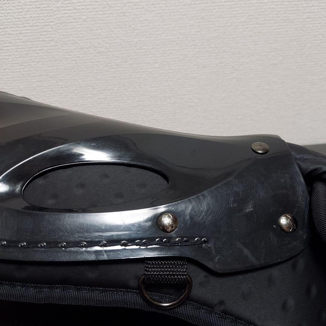 あ*わ様 UA　アンダーアーマー　キャッチャー防具　プロテクター　レッグガード