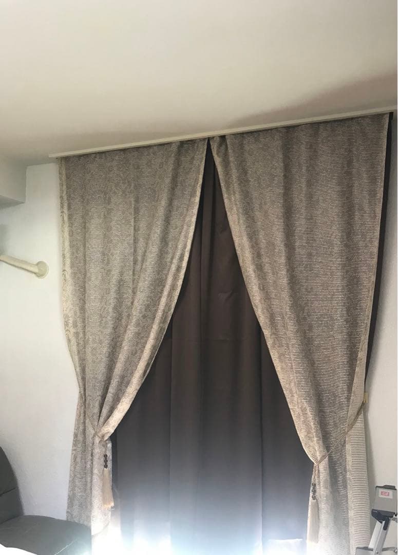 フジエテキスタイル　サンゲツ　遮光カーテン　サテン　ドレープ　レース　セット