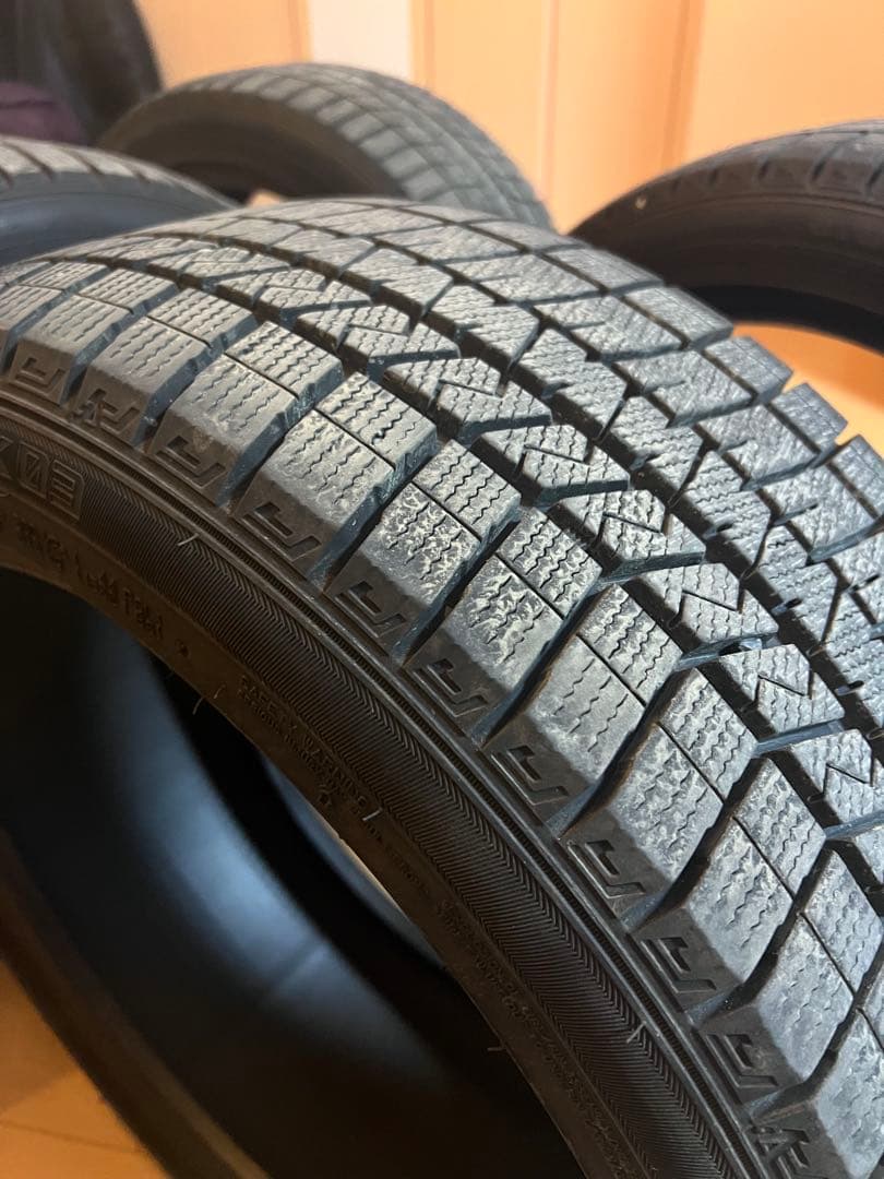 ダンロップ スタッドレス WINTERMAXX03 2シーズン使用　室内保管