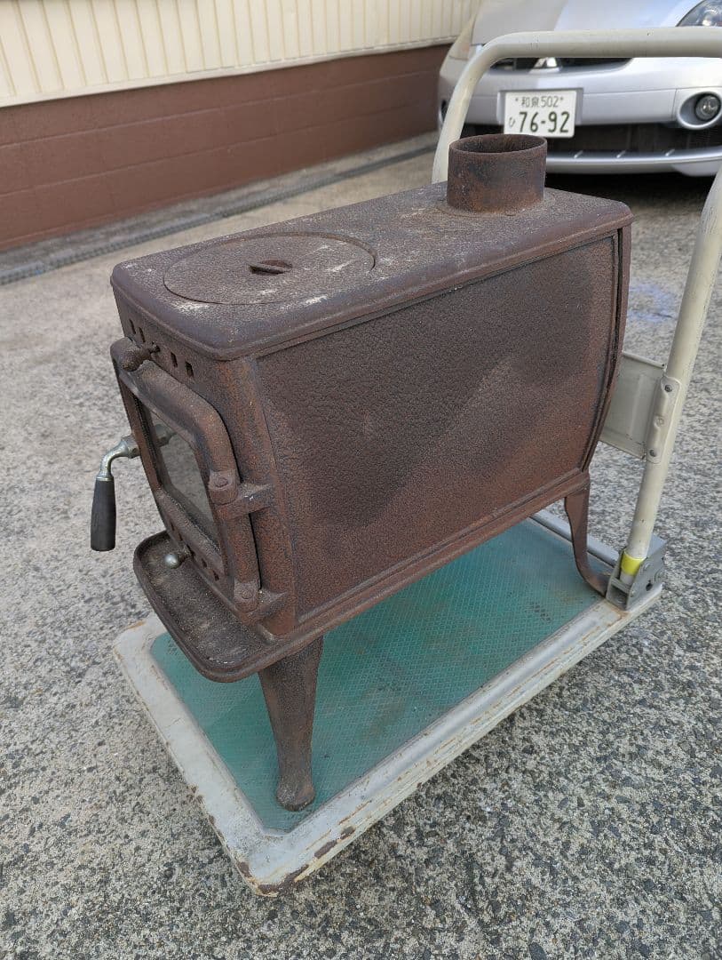 【引き取りのみ】ホンマ製作所　鋳鉄製 薪ストーブ 破損なし　煙突無