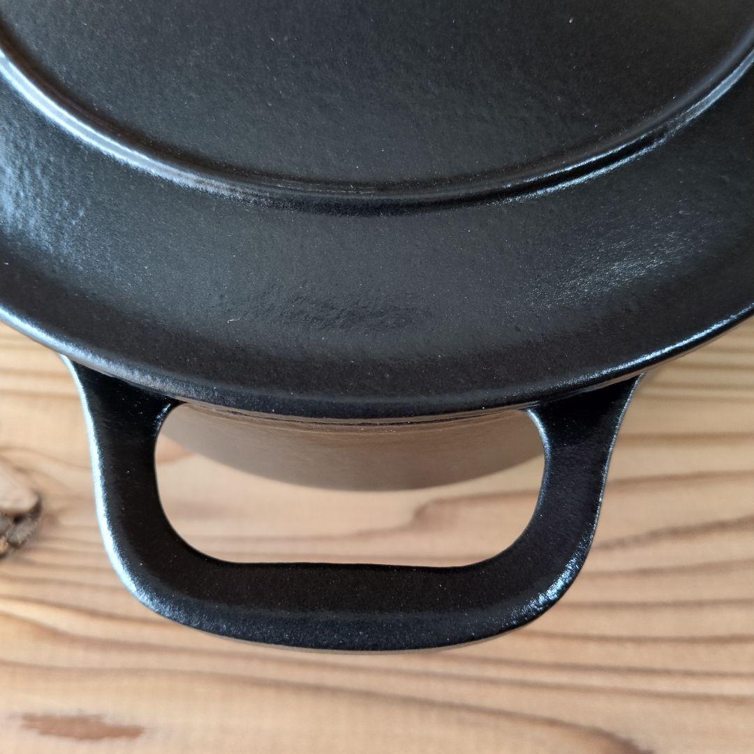 vivache703です。CHASSEUR シャスール　両手鍋　20cm