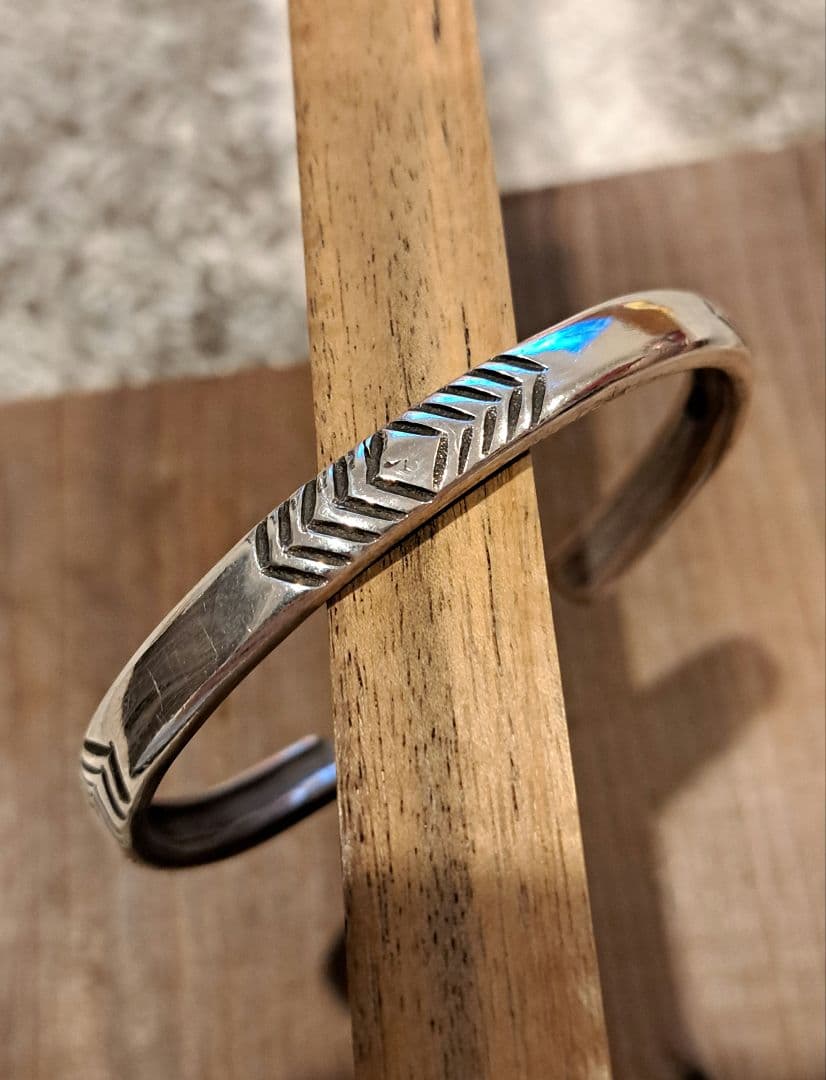 Ernie Lister アーニーリスター シルバー バングル ブレスレット