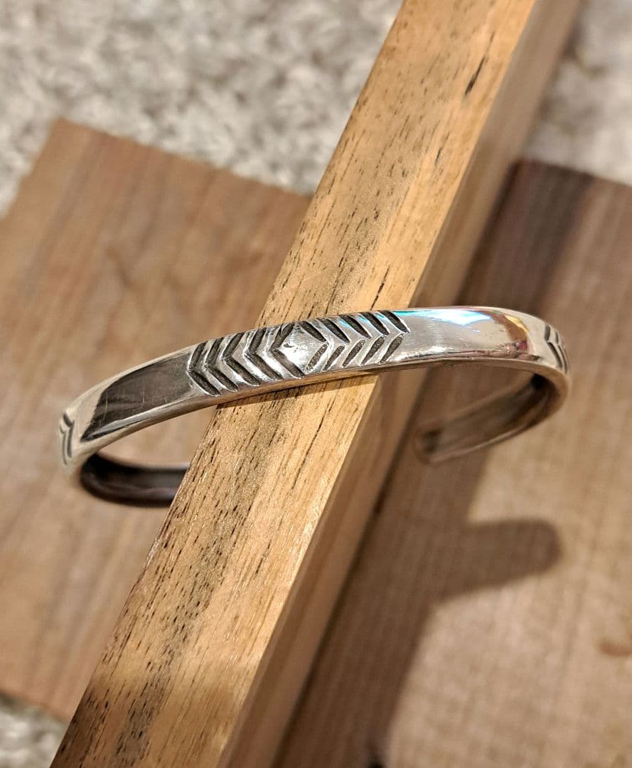 Ernie Lister アーニーリスター シルバー バングル ブレスレット