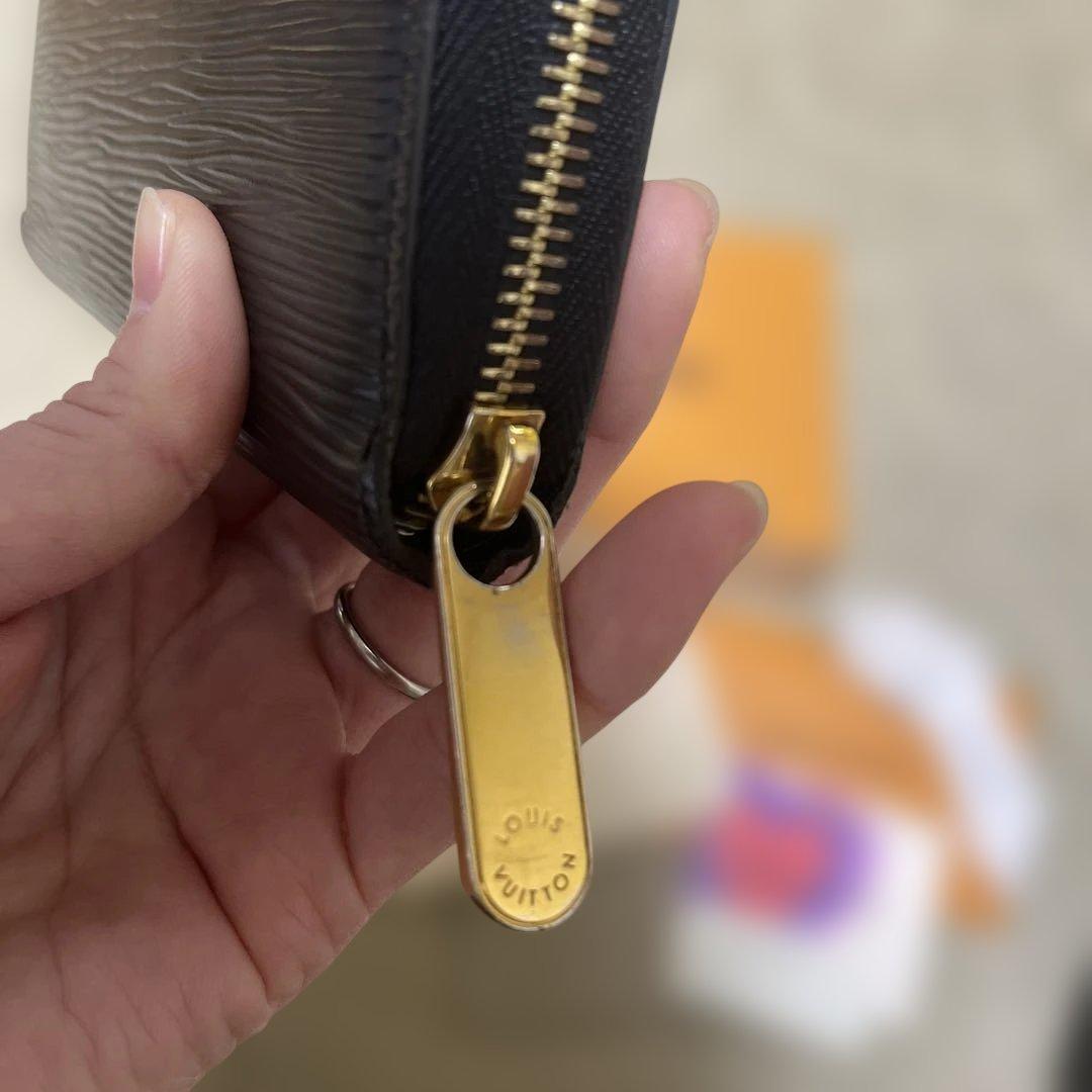 Louis Vuitton 長財布 ジッピーウォレット　エピ　ブラック