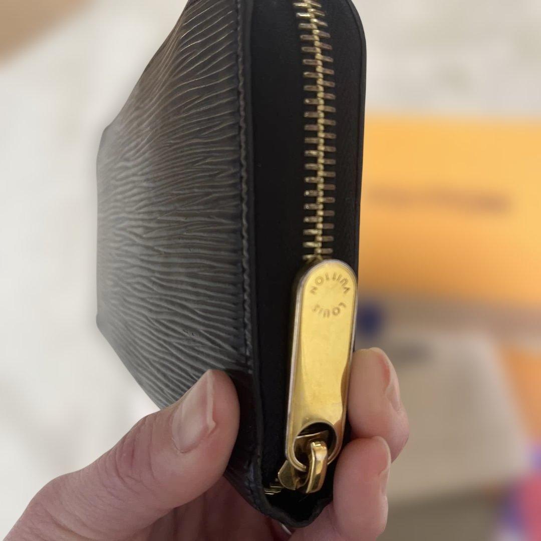 Louis Vuitton 長財布 ジッピーウォレット　エピ　ブラック