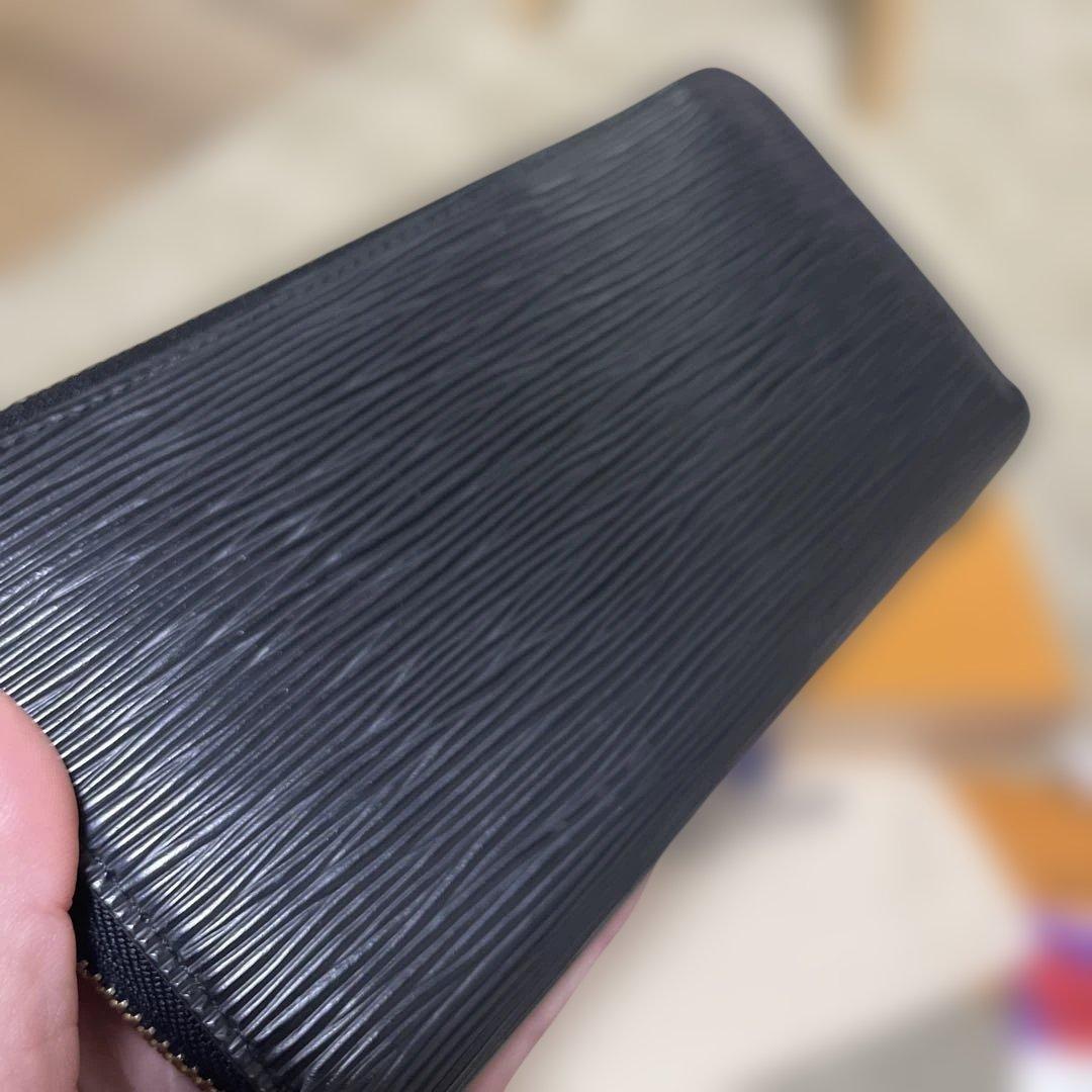 Louis Vuitton 長財布 ジッピーウォレット　エピ　ブラック