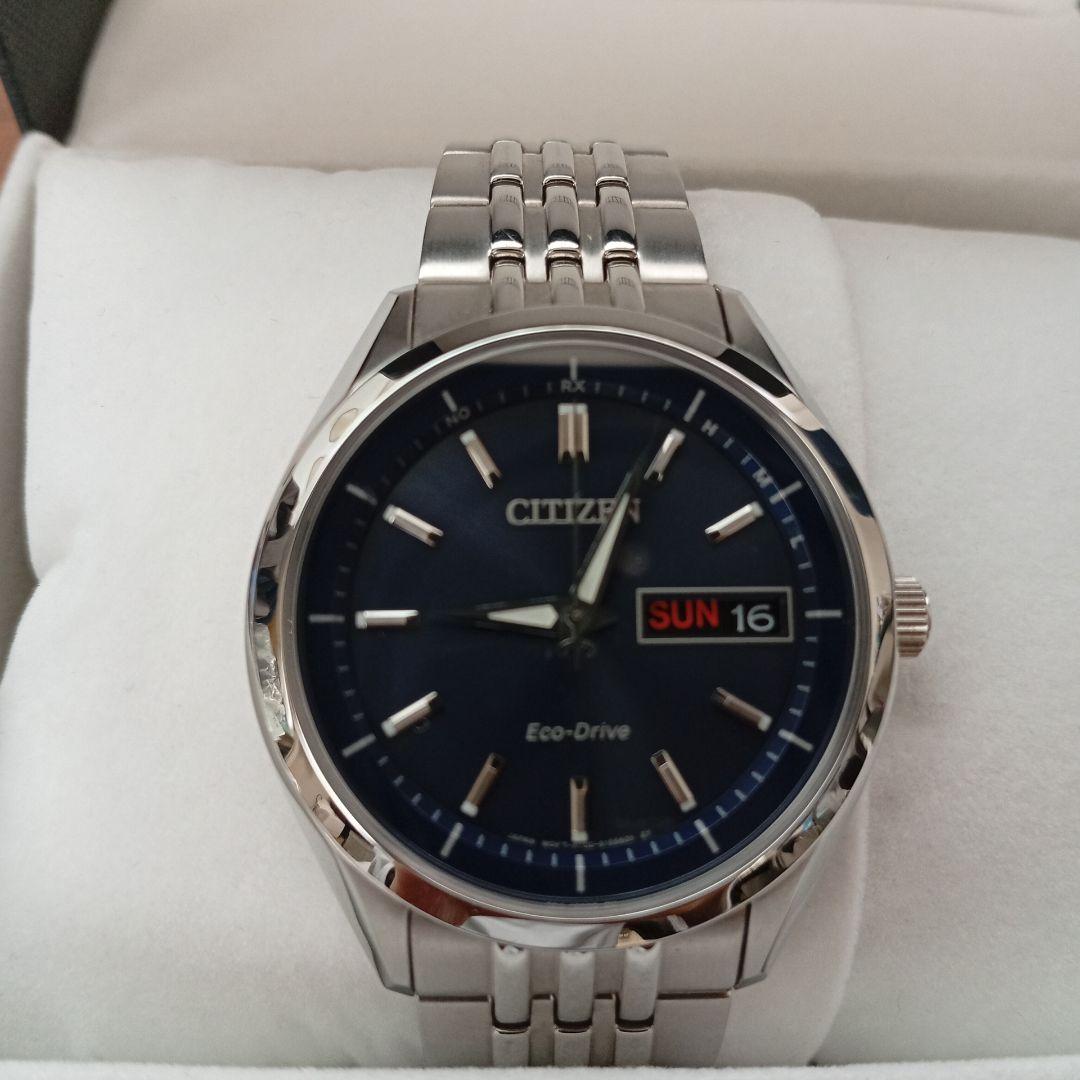 CITIZEN Eco-Drive ネイビー 時計