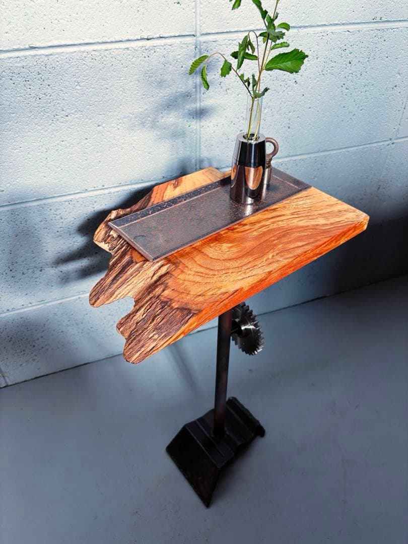 欅サイドテーブル　高さ調整可能　インダストリアル家具　コーヒーテーブル