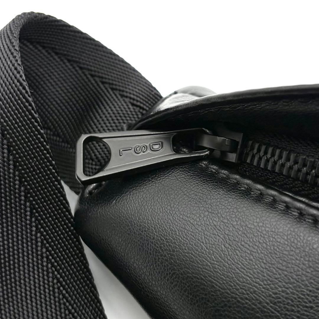 【新品タグ付き】ディーゼル ボディバッグ HOLI-D ブラック オーバルDロゴ