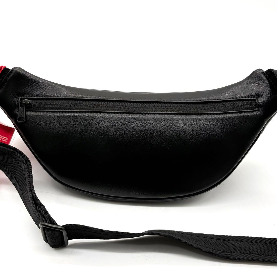 【新品タグ付き】ディーゼル ボディバッグ HOLI-D ブラック オーバルDロゴ