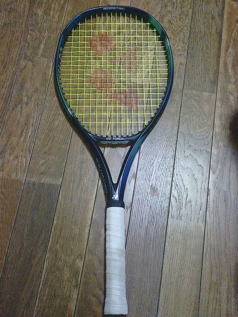 ヨネックス　EZONE 100 G3