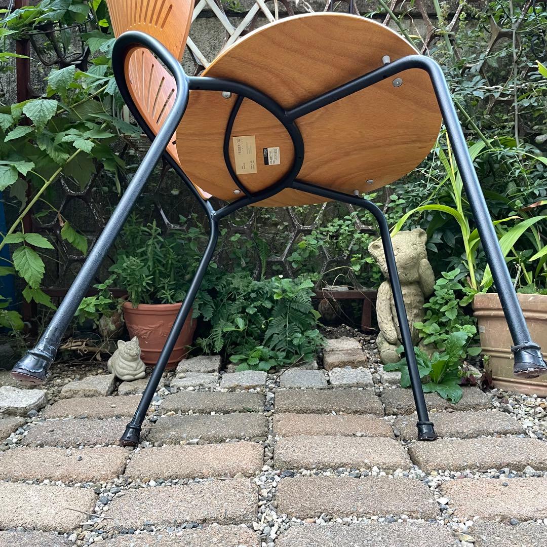 デンマーク　フレデリシア　椅子　ナナディツエル　　赤　ウェグナー 北欧