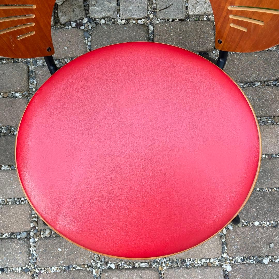 デンマーク　フレデリシア　椅子　ナナディツエル　　赤　ウェグナー 北欧