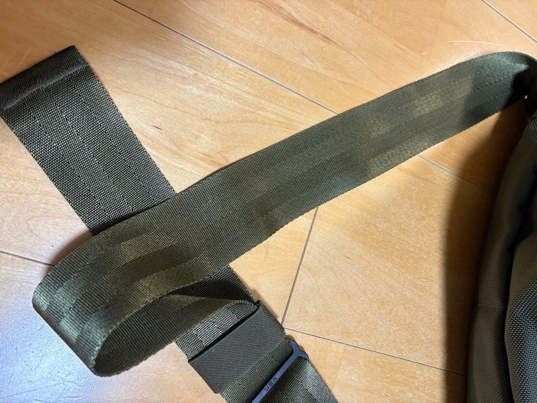 美品⭐︎BRIEFING/TRIPOD トライポット/オリーブ/廃盤カラー