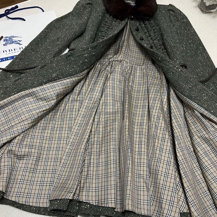 ちゃらん様 バーバリーブルーレーベルフリルツイードコート美シルエットラビット38