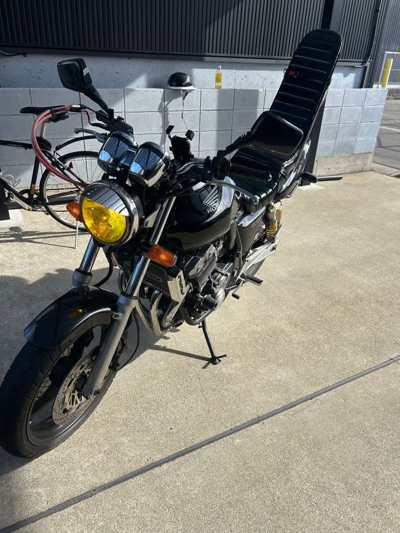 ホンダ バイクシート カスタム 黒 nc31用