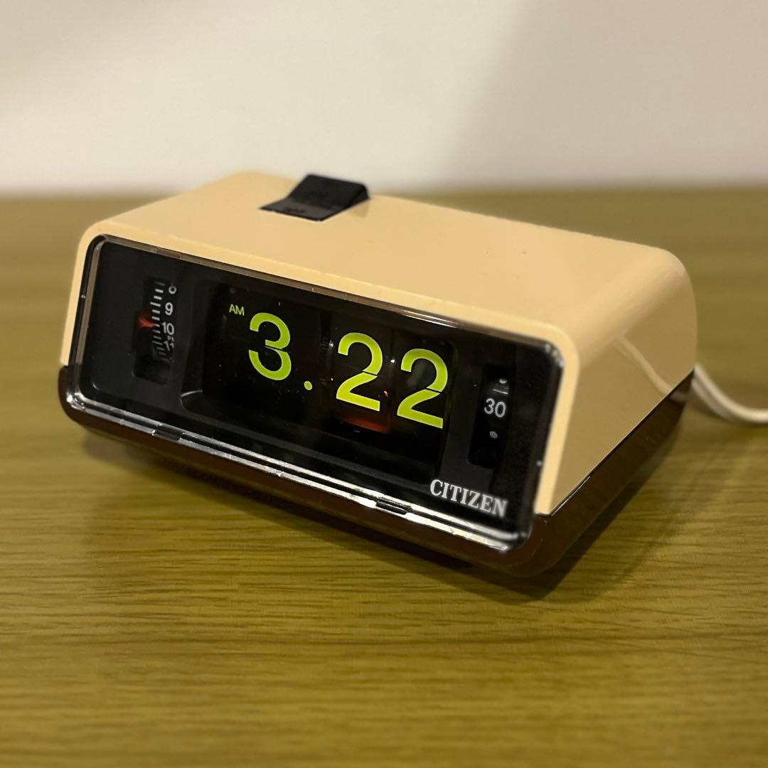 【メンテ済み・動作正常】CITIZENパタパタ時計 ハイリーフ・カーチス 茶色