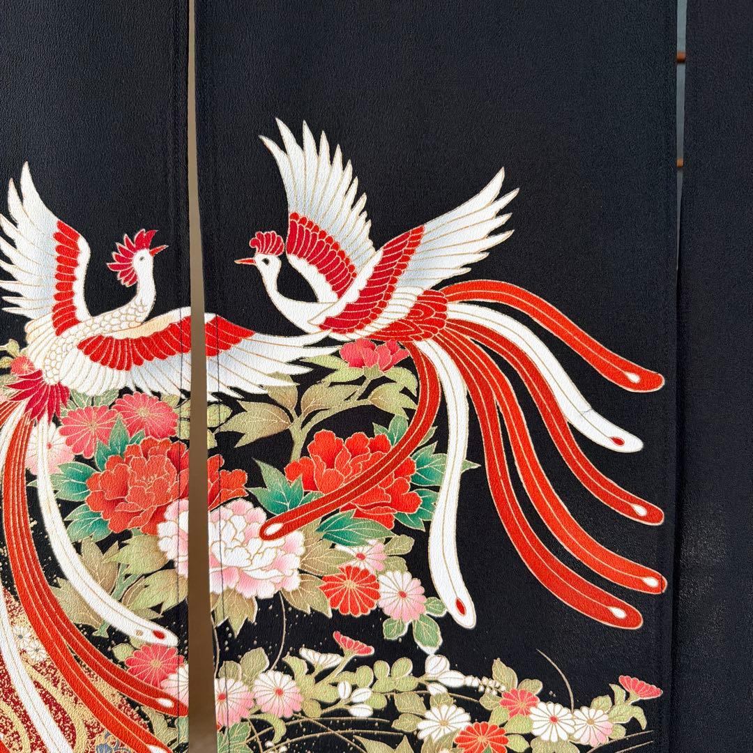 鳳凰模様の和風のれん　着物素材リメイク、ゴージャスな暖簾のれん！