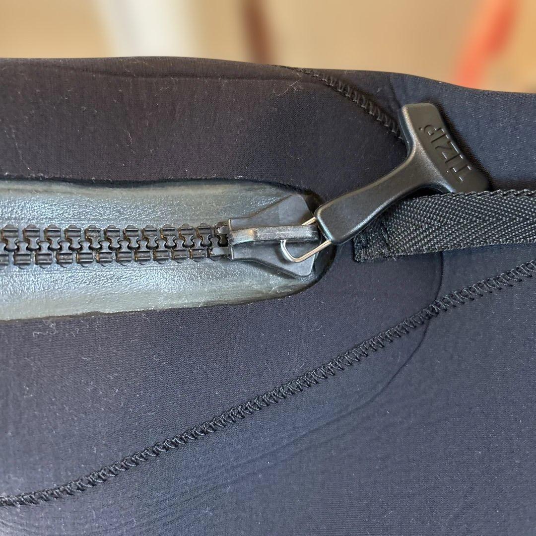 ZERO ONE ゼロワン ドライスーツ サーフィン用 175cm 65kg