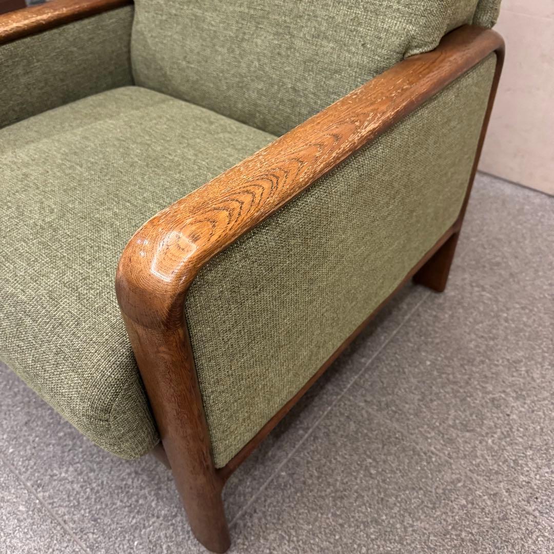 オールドカリモク パネルアーム 1人掛けソファ ②