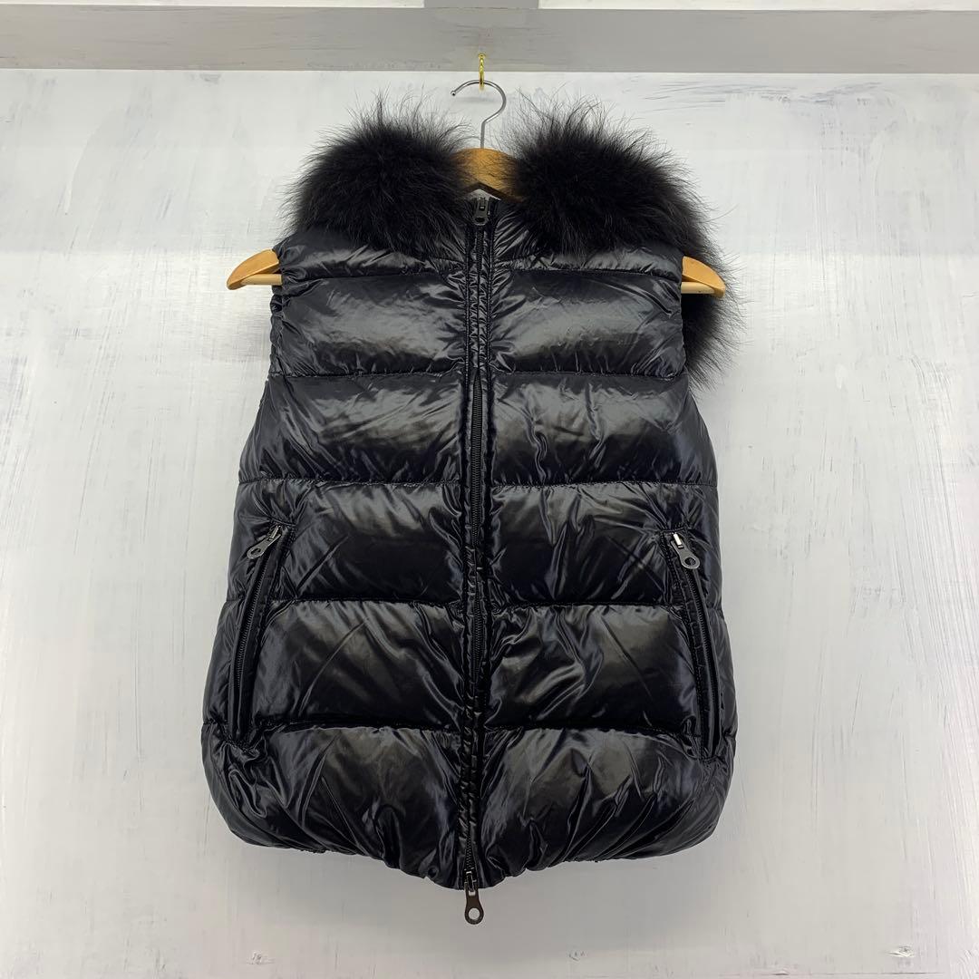 72▢DUVETICA GOCCIAダウンベスト サイズ:40 TS0702-7