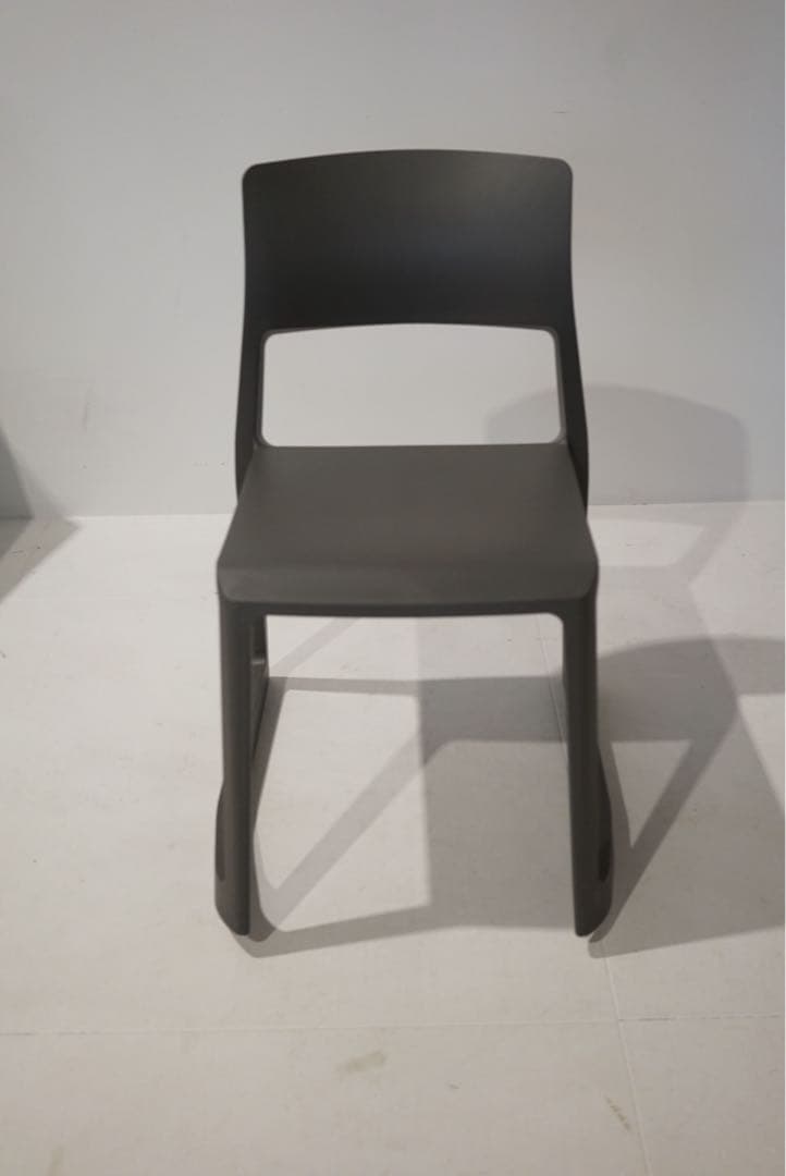 Vitra ヴィトラ Tipton ティプトン チェア ブルー　1脚