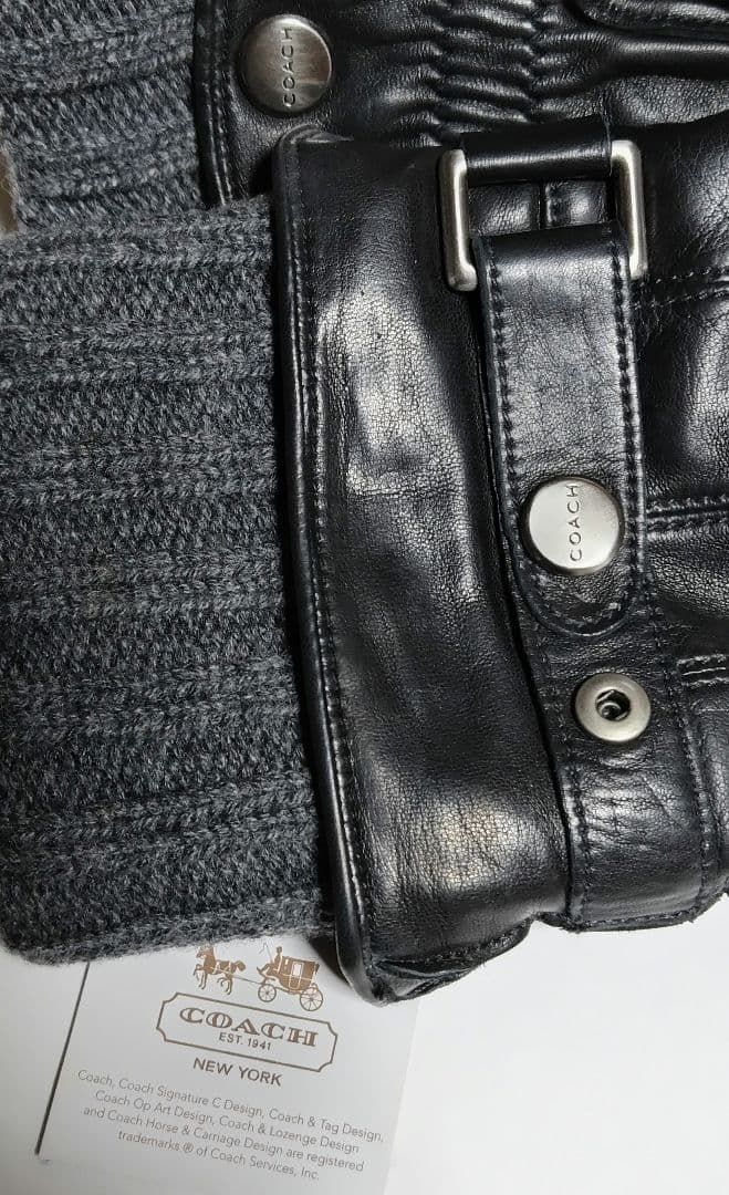 あ*る様 COACH 本革レザー 手袋 黒