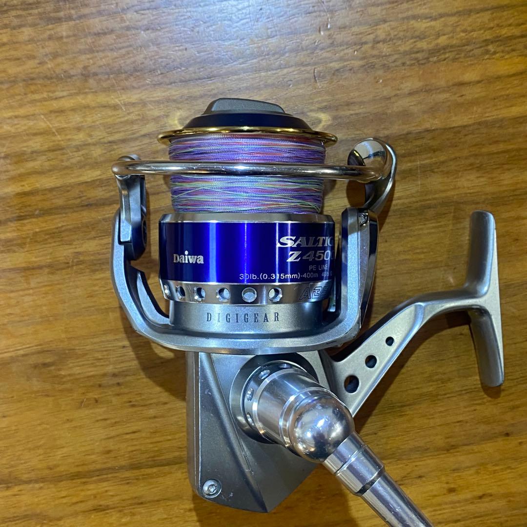 DAIWA SALTIGA ソルティガ Z4500 ダイワ スピニング
