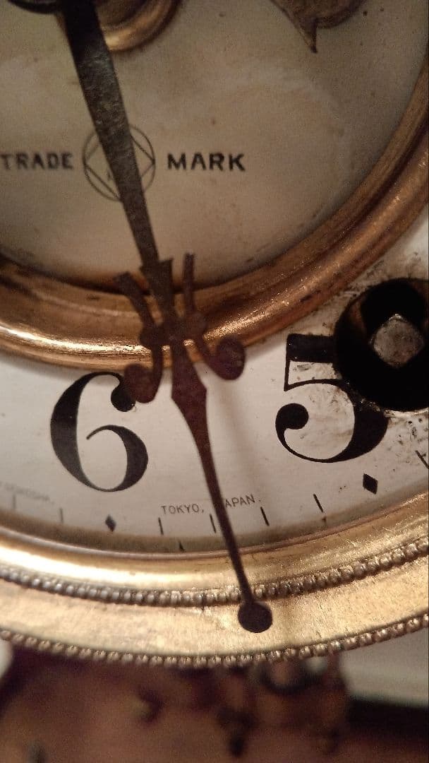 アンティーク ネジ巻式　振り子 置き時計